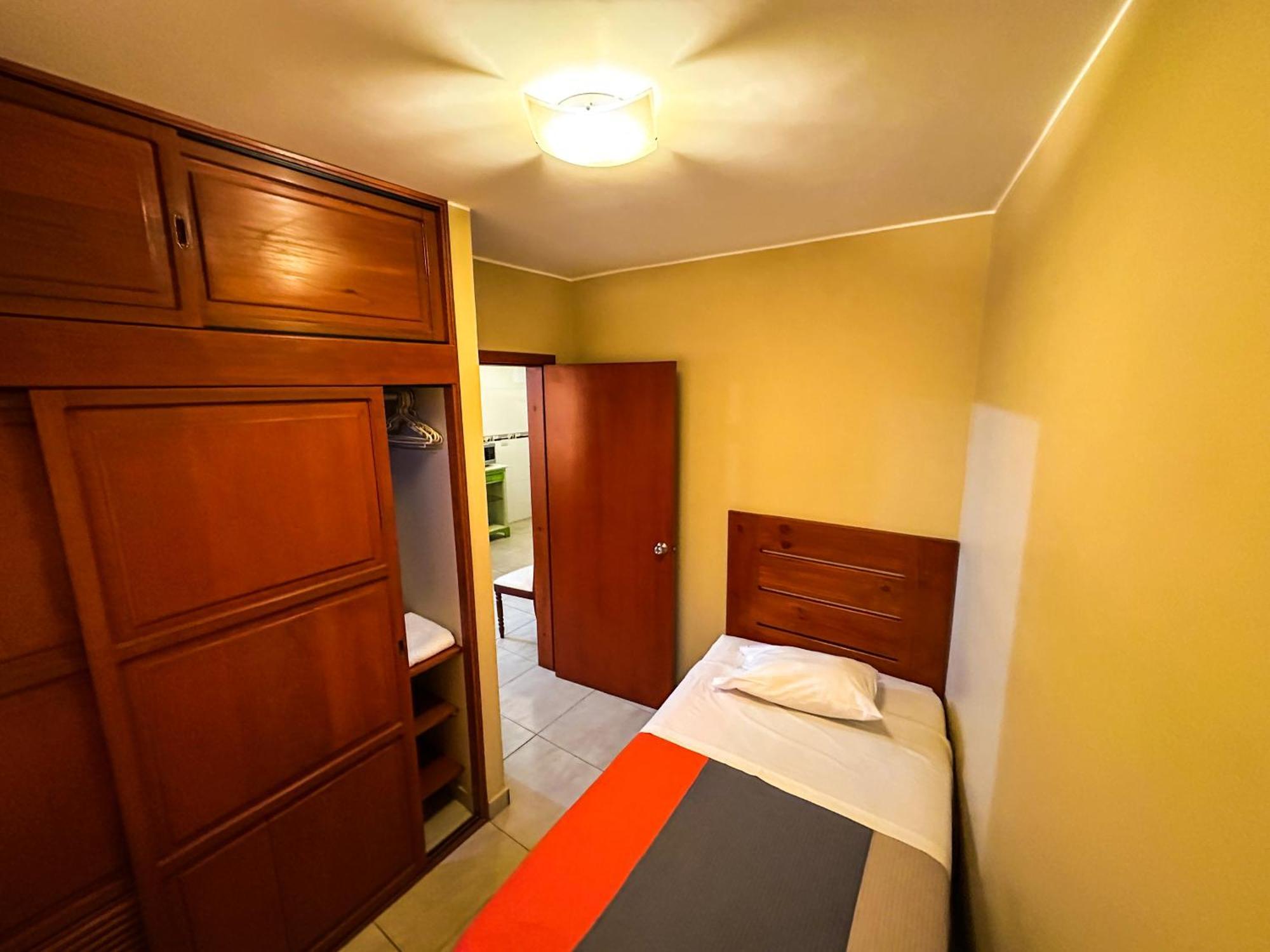 Apart Hotel El Canaveral Chincha Alta Exteriör bild
