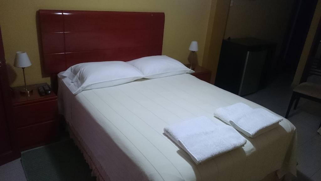 Apart Hotel El Canaveral Chincha Alta Rum bild